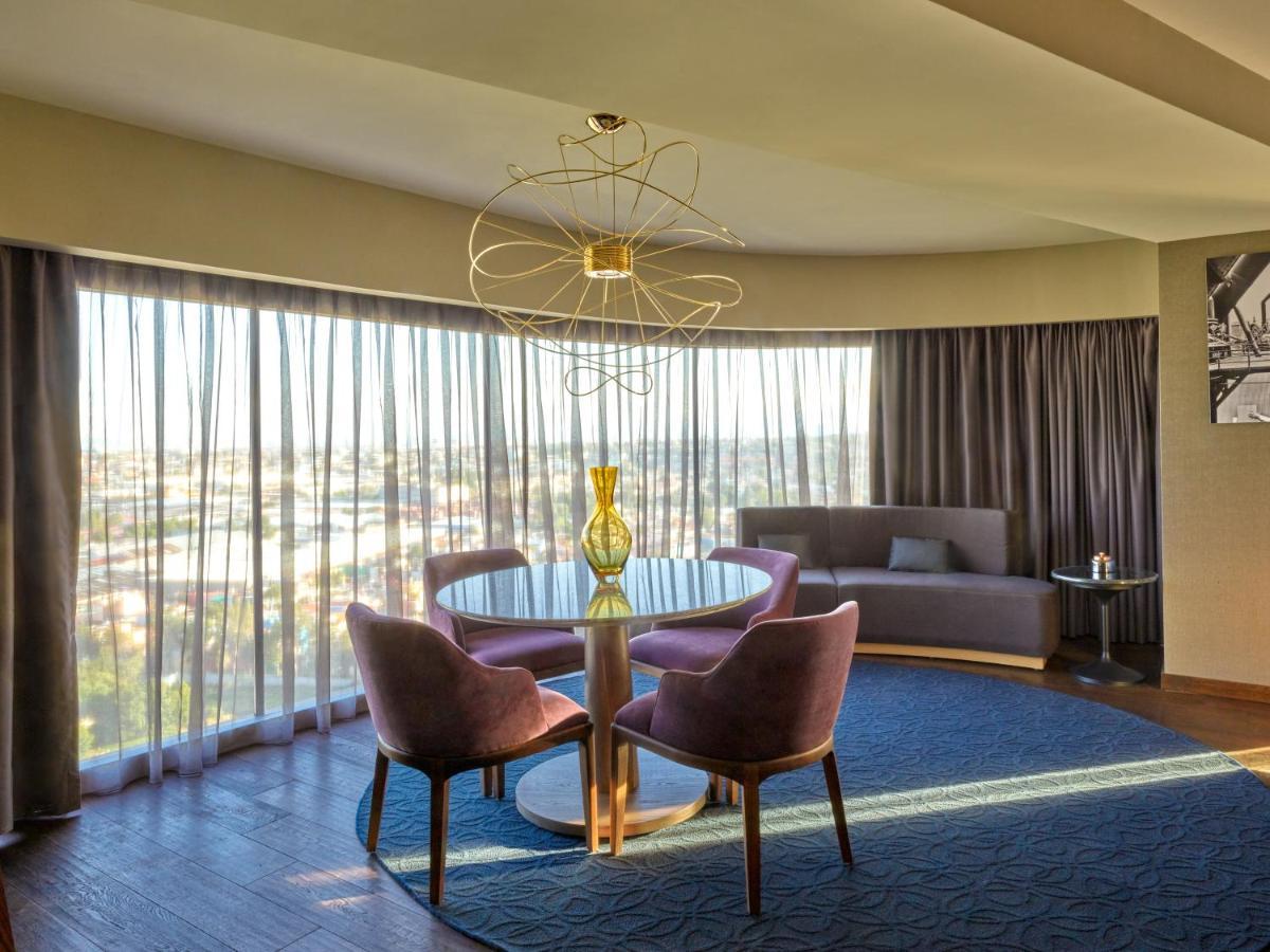 Hotel Fiesta Americana Satelite